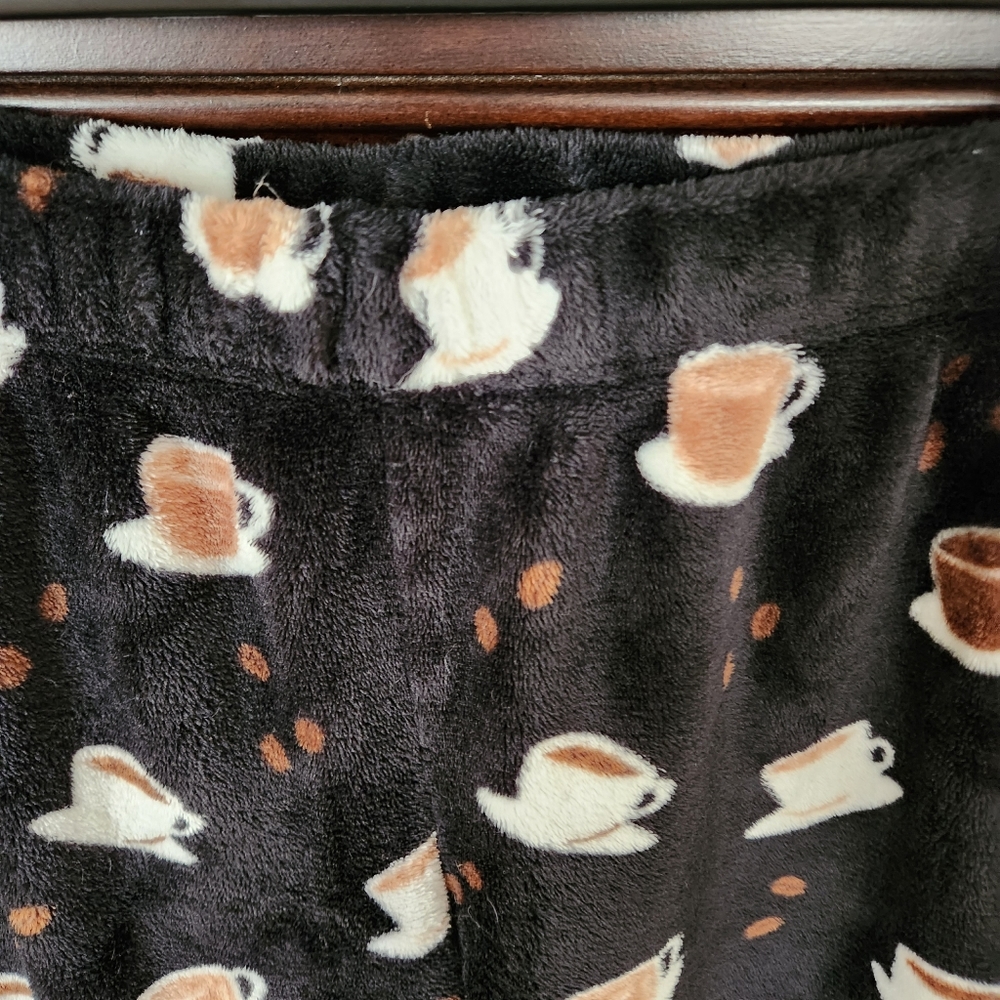 Be Yourself Coffee Printed 2 Piece Pajama Set - Picture 7 of 11